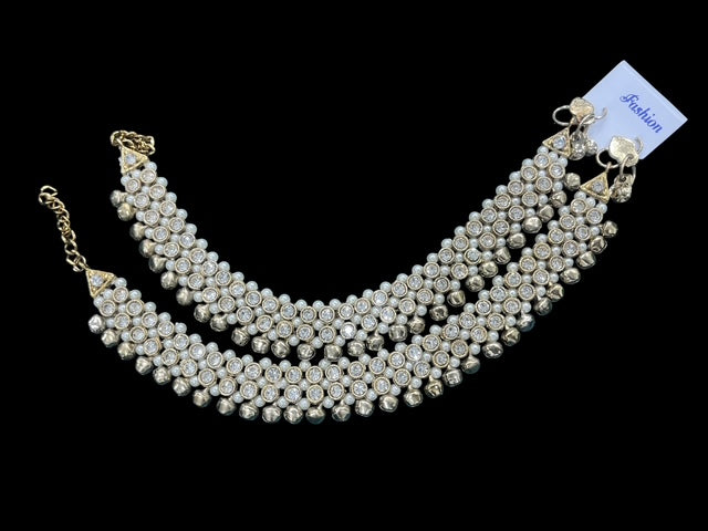 Gold toned Polki and Pearl Anklet set